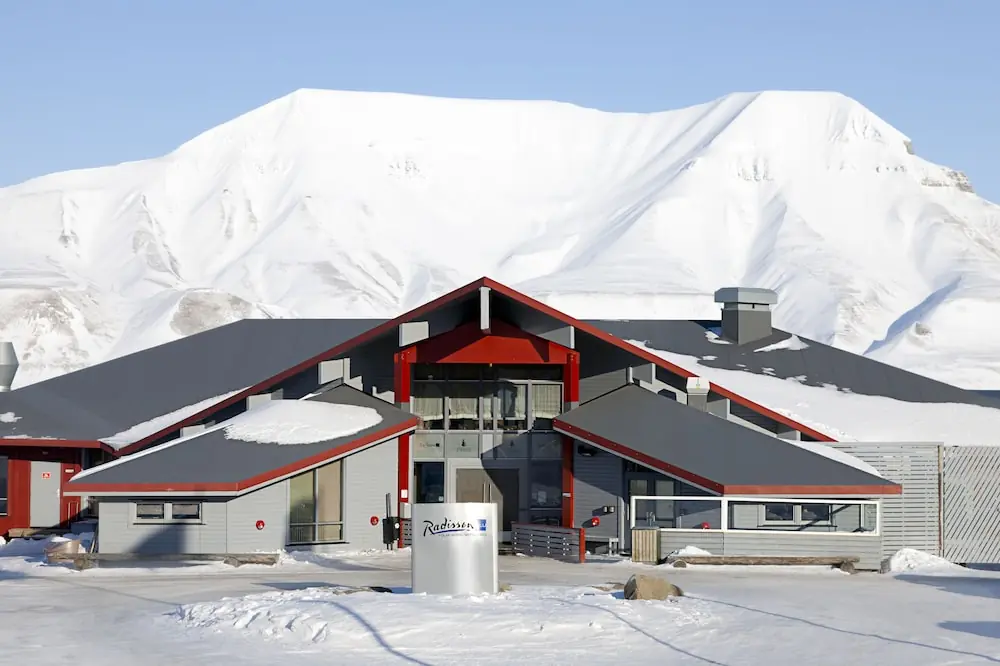 Radisson Polar Hotel na Svalbardzie — realizacja Platform Frame